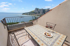 Ferienappartement mit zwei Meerblick-Balkonen